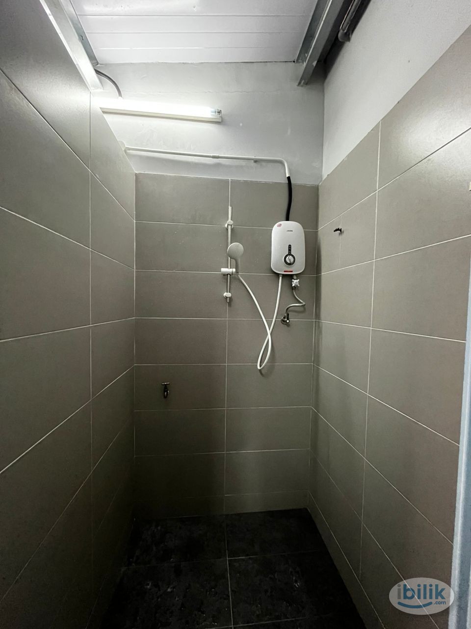 ZERO DEPOSIT FOR LOCAL ❗ MALE UNIT 🧍 near to sunway velocity mall 🛍️ - Image 5
