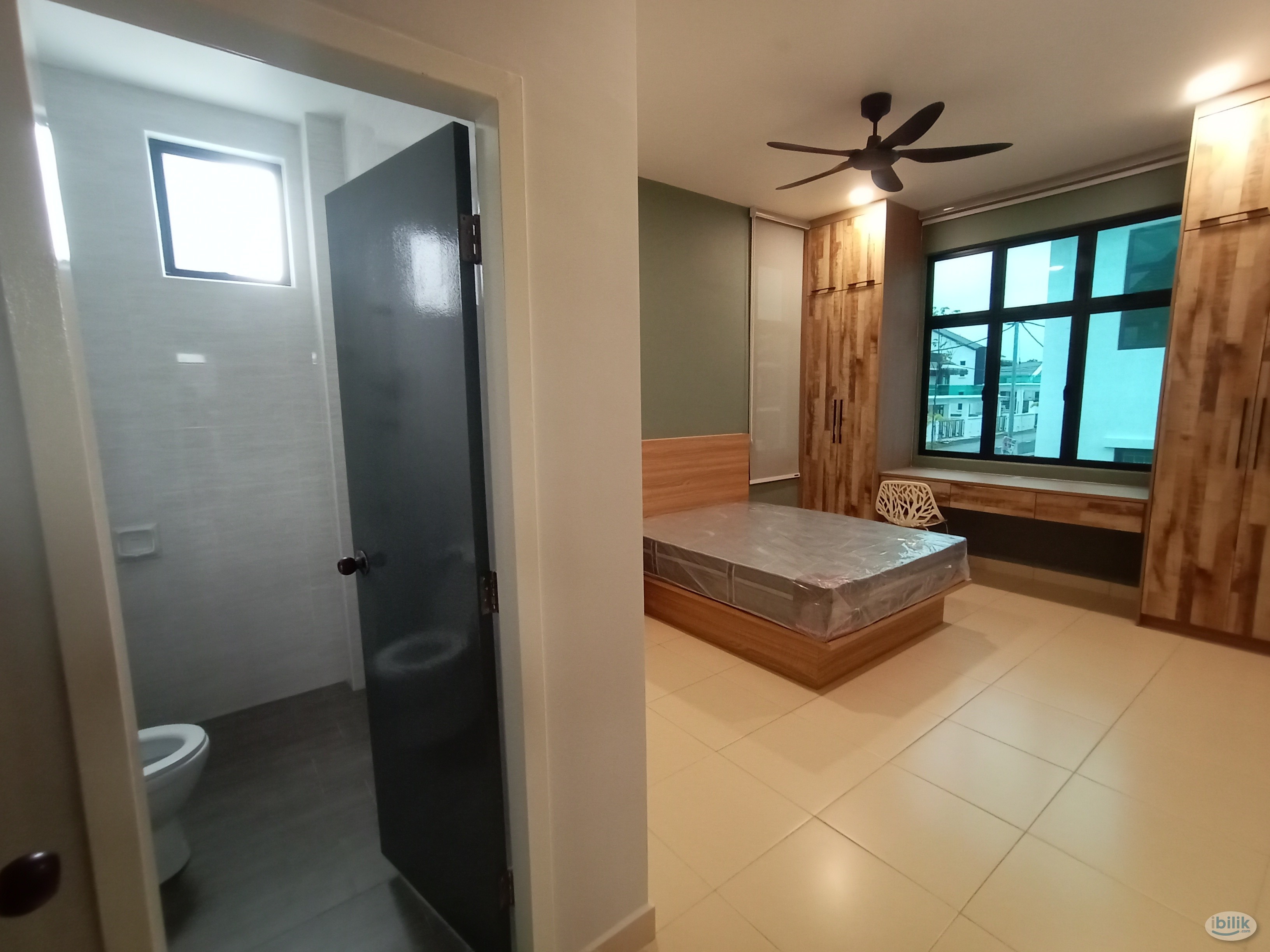 Master Room at Paya Rumput, Melaka - Image 1