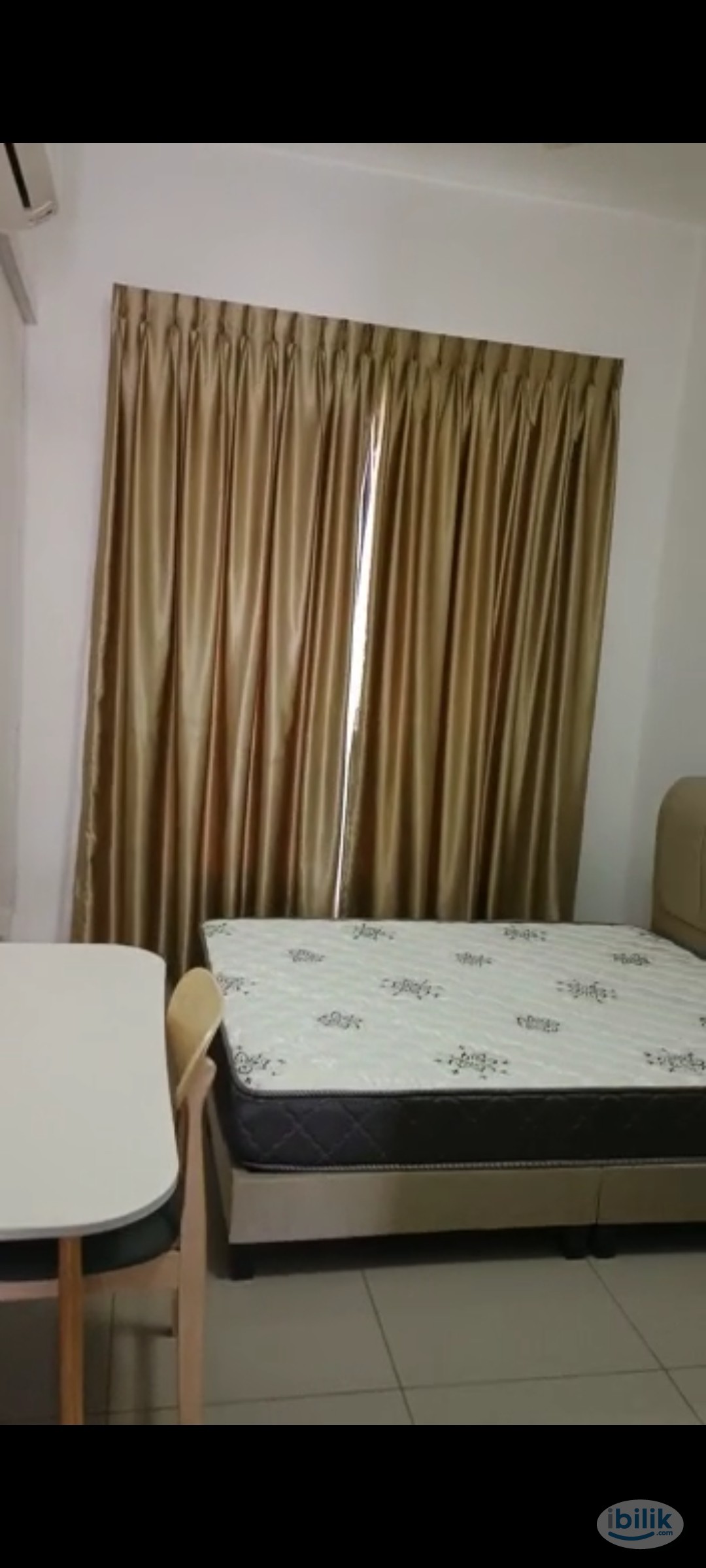 Ground Floor Room with Private Bathroom - Image 4