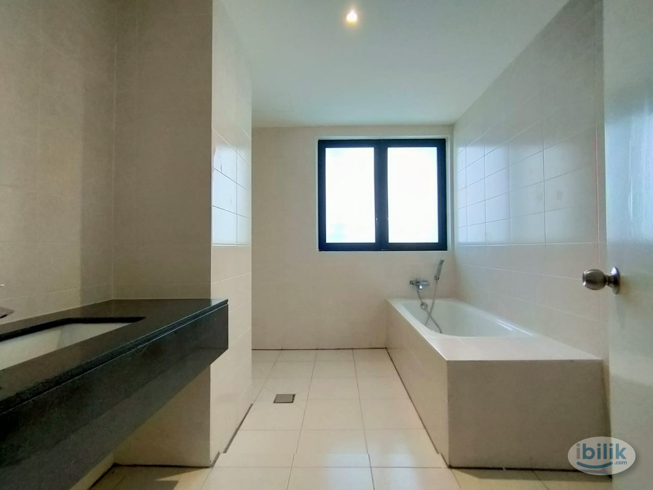 Female Unit Master Room at I-City, Shah Alam - Image 3
