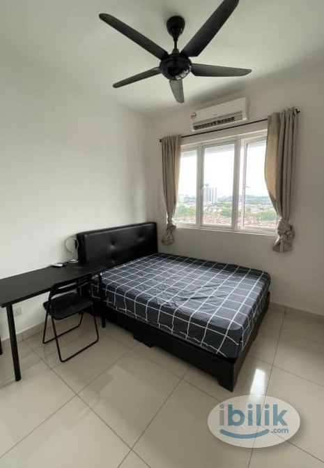 FREE WIFI+WATER+ELECTRIC, Middle Room at The Regina, UEP Subang Jaya - Image 1