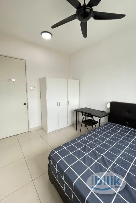 FREE WIFI+WATER+ELECTRIC, Middle Room at The Regina, UEP Subang Jaya - Image 2