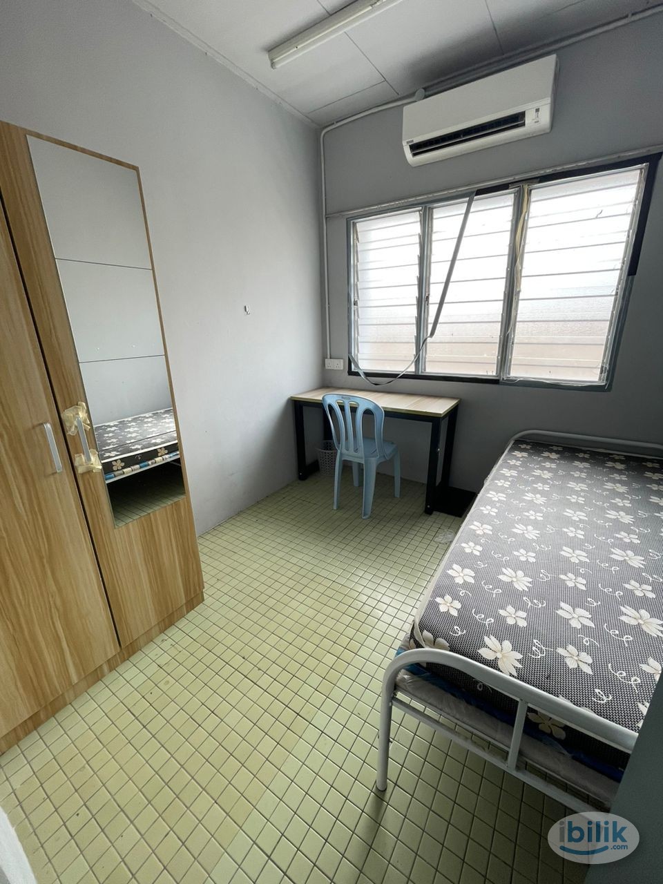 Low Depo 🛌 Room Rent with Air-Cond @ Taman Connaught  near IKEA Cheras - Image 4