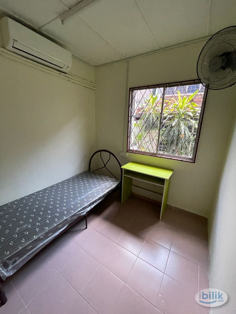 MALE UNIT ✅ LOW DEPOSIT Room for Rent at Taman Connaught Cheras - Image 2