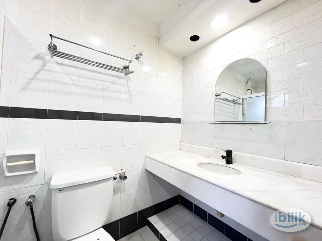 5MIN to Maluri MRT 🌷Private Bathroom🌷 Cozy Home Feel - Image 1