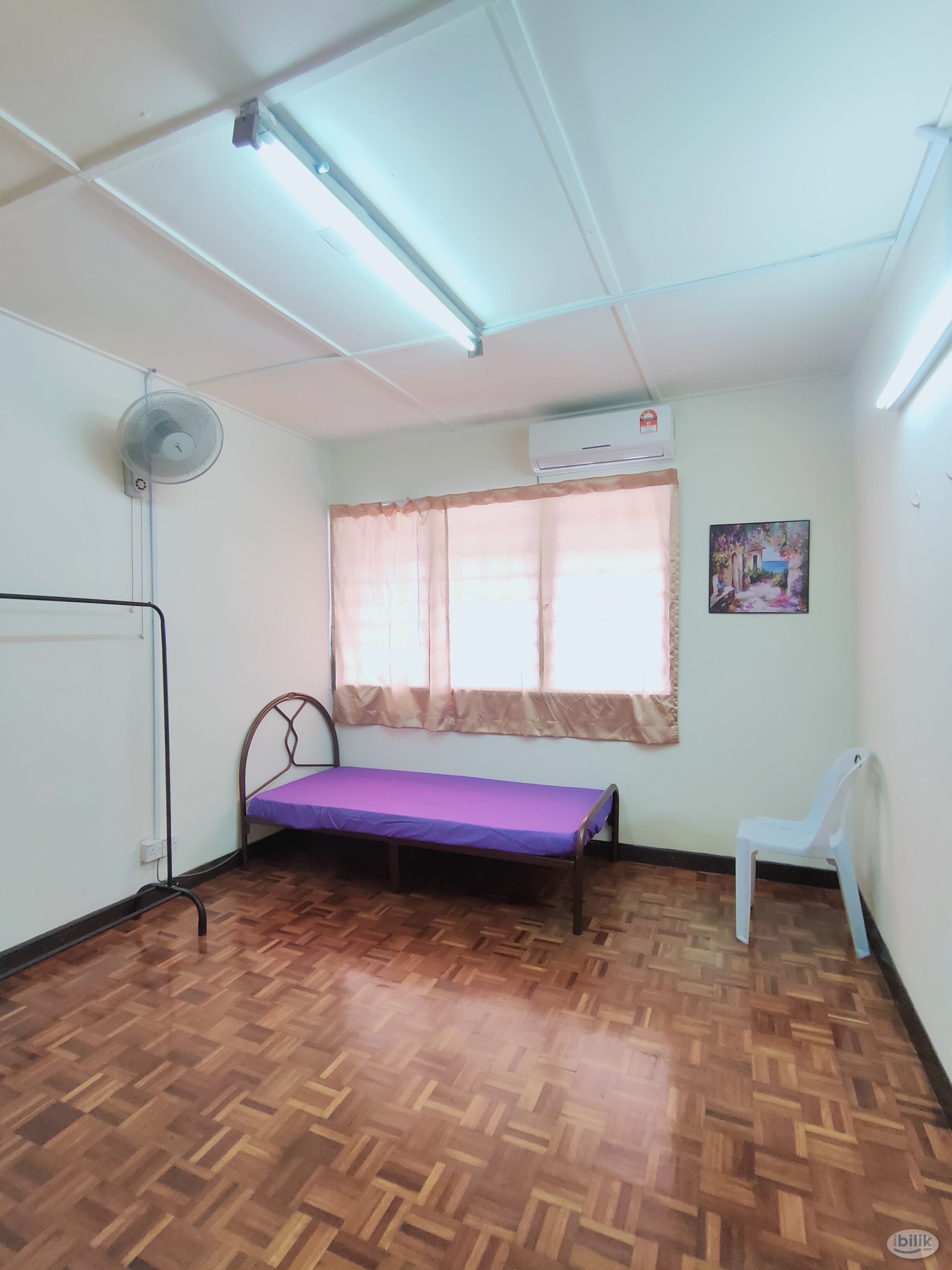 Middle Room For Rent(Aircon)✨ Attached Bathroom - Image 2