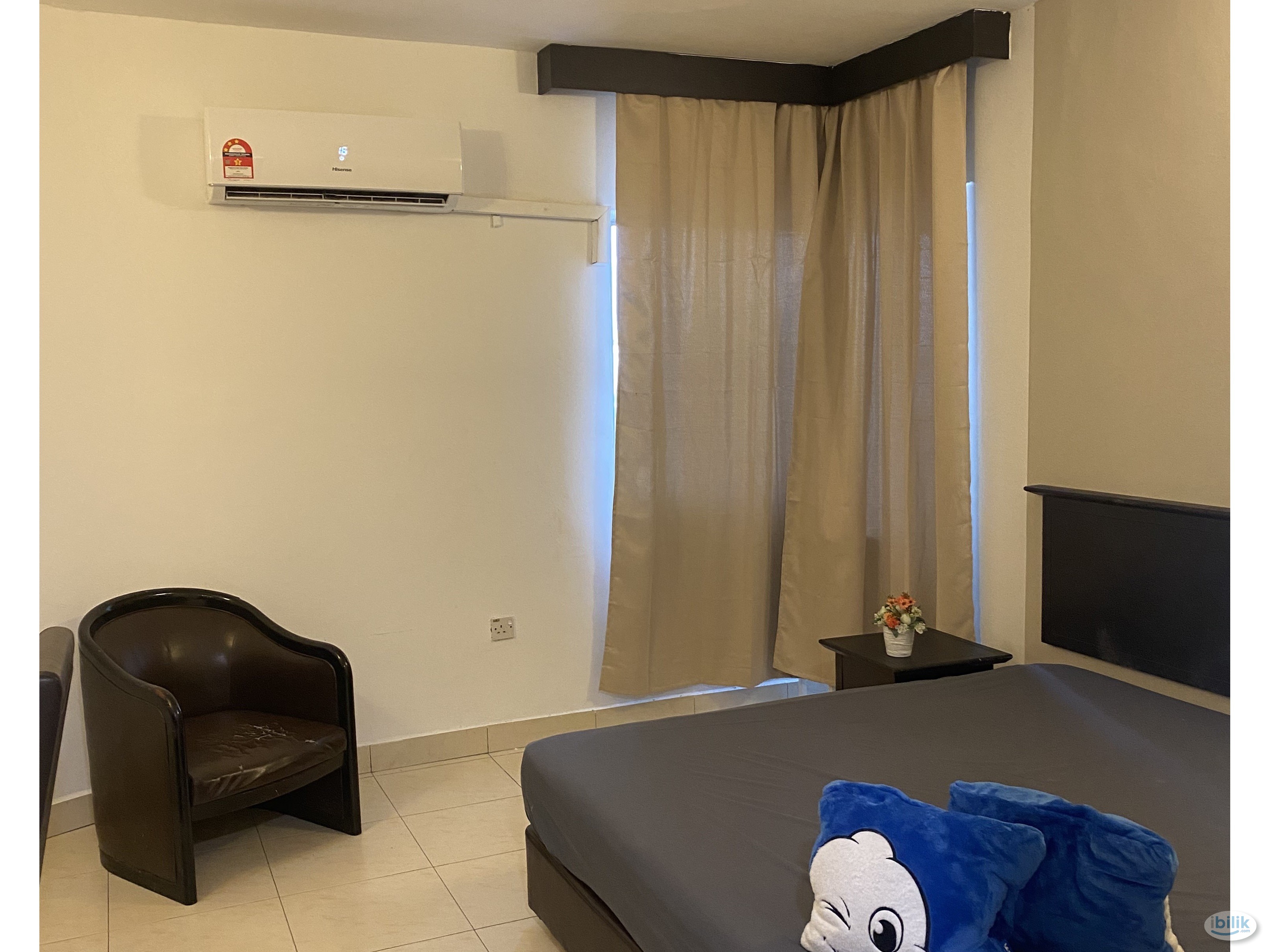 💰Low Deposit 🚶Walking Distance 🔥Master Room - Image 1