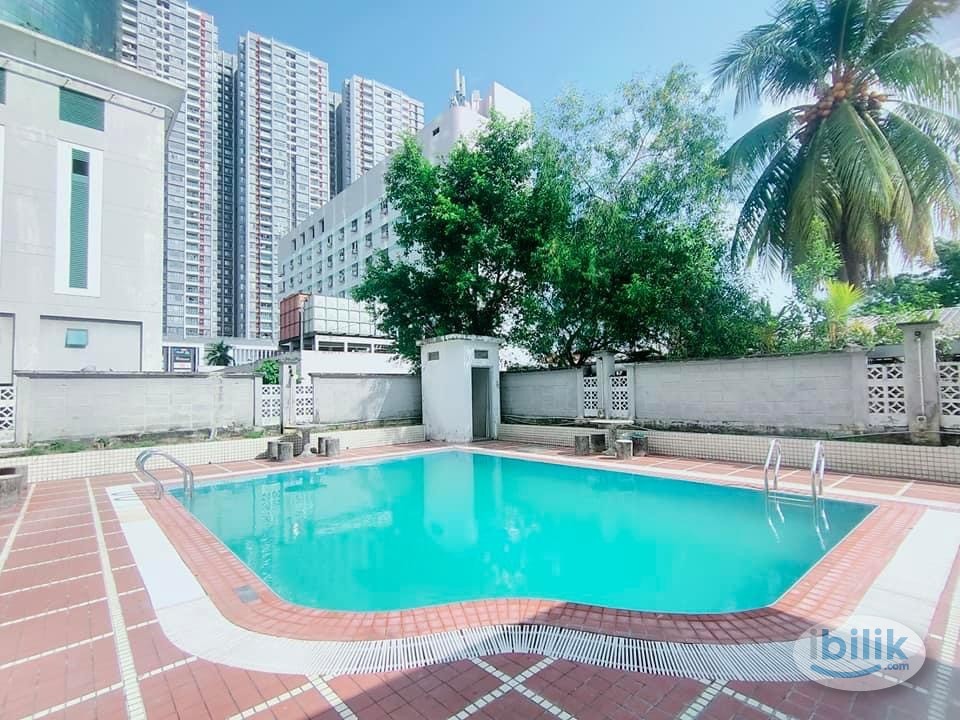 💰Booking Fee Rm300🏃🏻‍♂️‍➡️Walking Distance 6Mins to CIQ🛜Free Wi-Fi - Image 2
