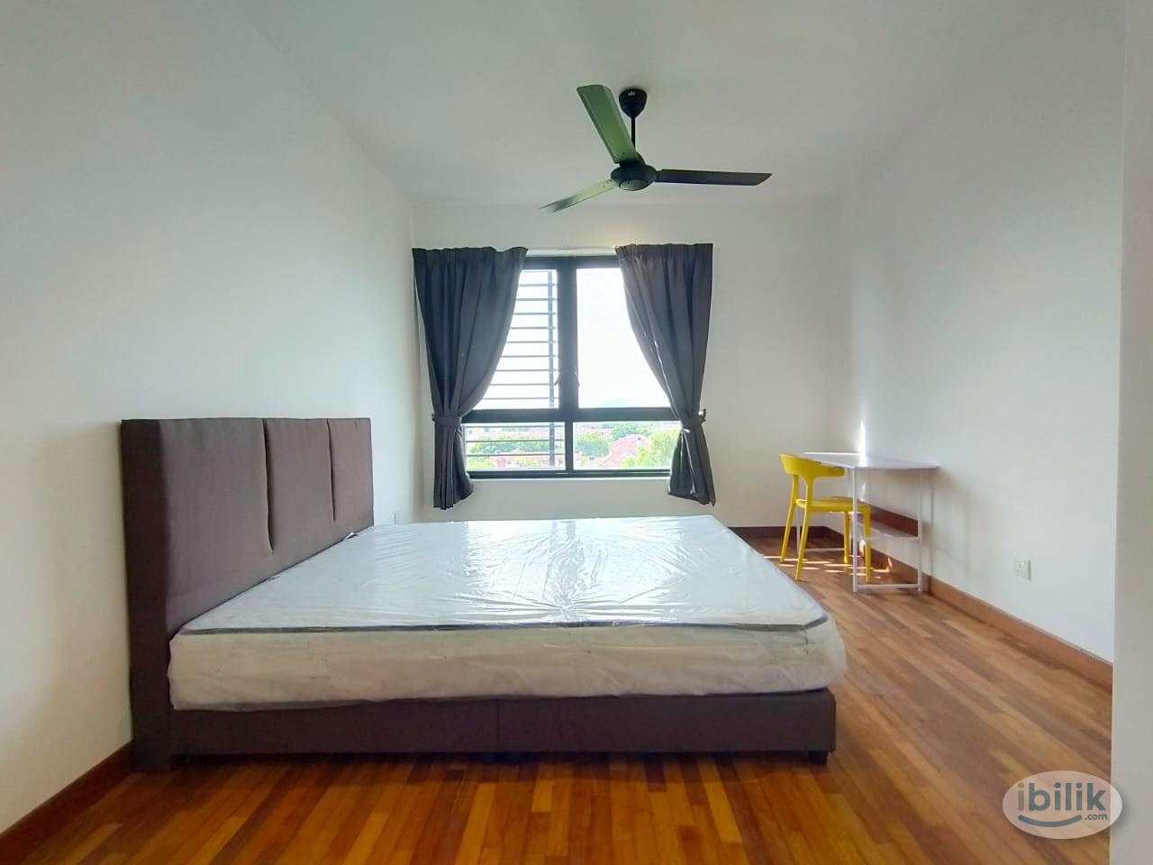 Middle Room at I-City, Shah Alam - Image 1