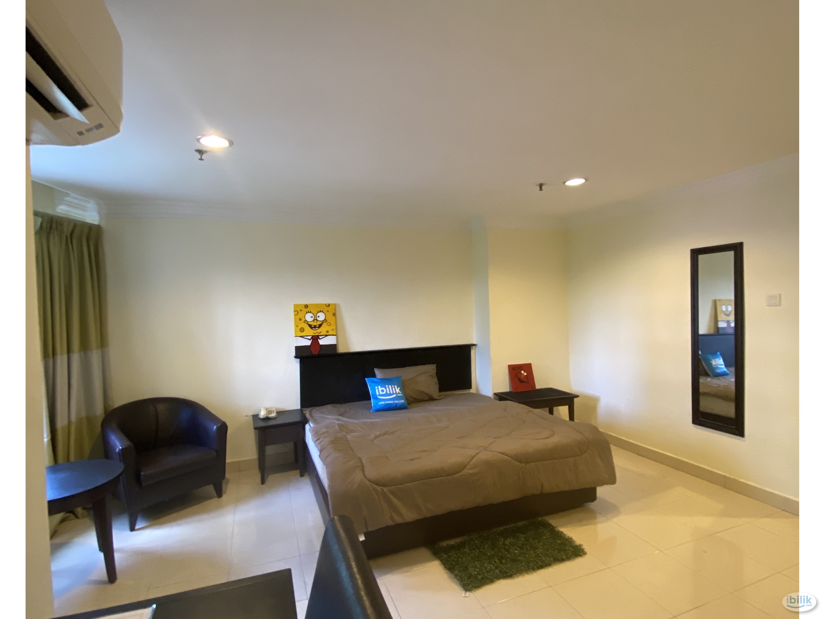 🔥Master Room near CIQ🏃🏻‍♂️‍➡️Walking Distance 💼Immediate Move In - Image 1
