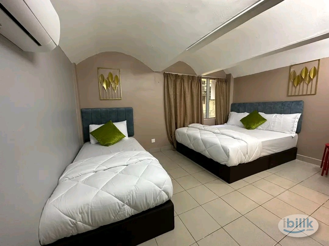 SS GREY HOTEL BUKIT BINTANG DAILY WEEKLY MONTHLY ROOM AVAILABLE - Image 1