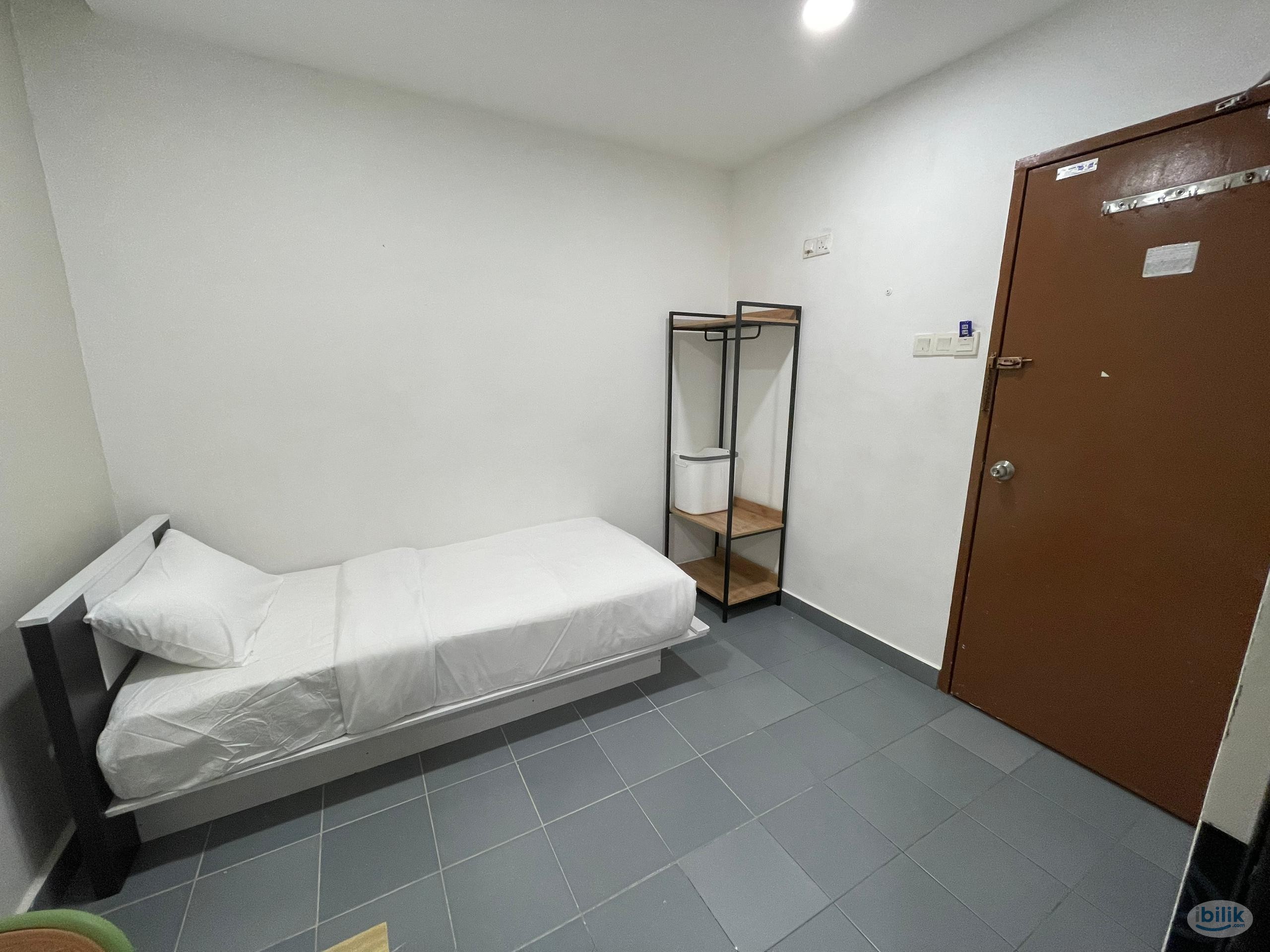 Master Room at Seri Kembangan 🛏️ near to UPM serdang 🏢 - Image 3