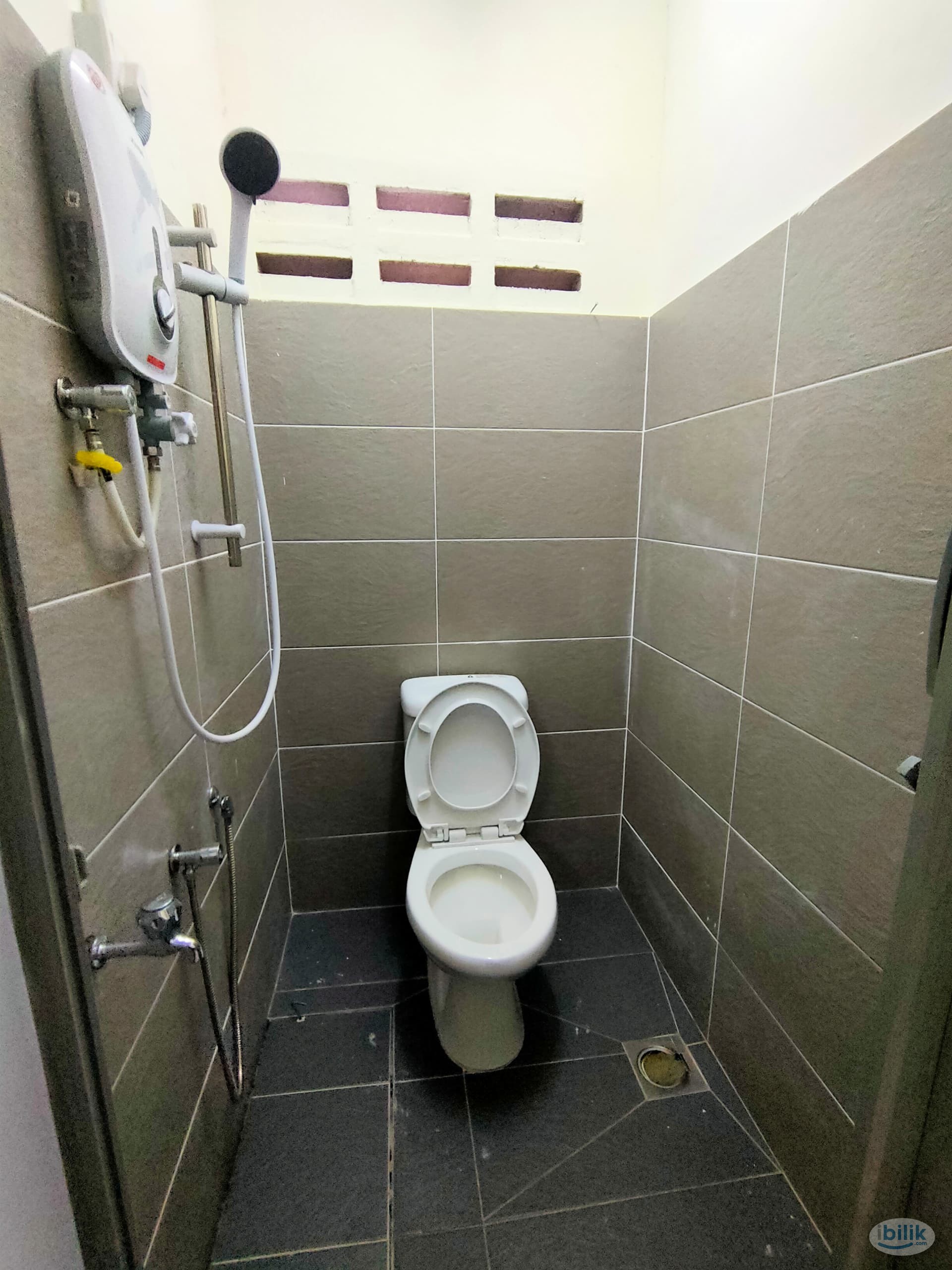 Single Room at Taman Mutiara Barat, Cheras - Image 2