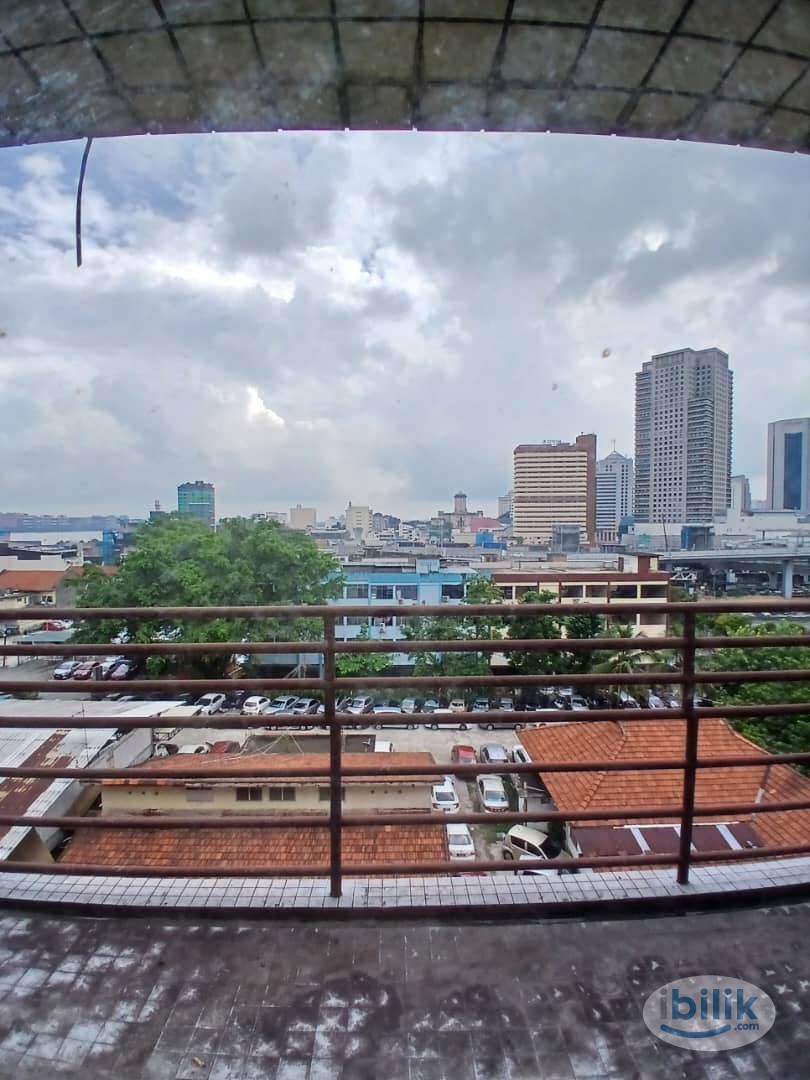 ♥Big private room🛋large double bed🥽 swimming pool 🎭 near CIQ 🎭0deposit - Image 4