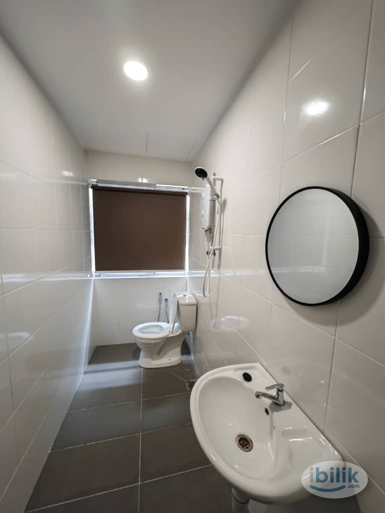 🌷CO LIVING AT SENTUL⚡ | 1MIN TO MRT KENTONMEN 🏡| PRIVATE BATHROOM 🤩 - Image 3