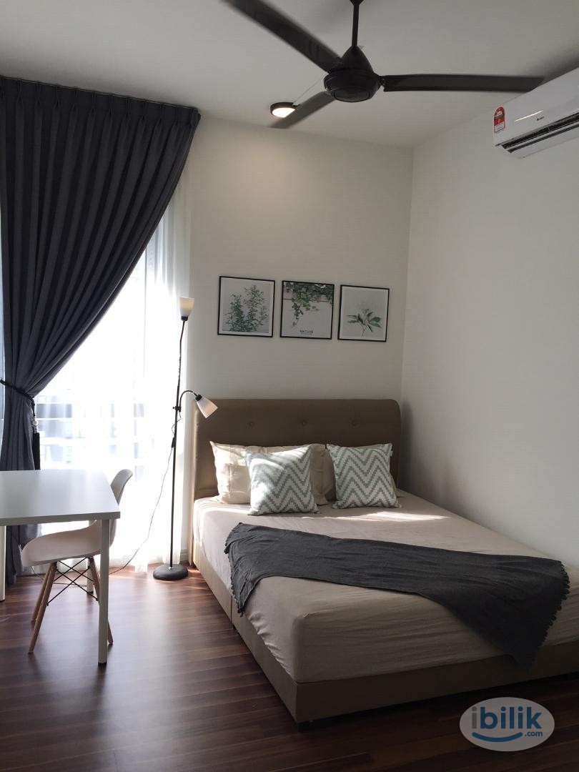 Middle Room at SQWhere, Sungai Buloh - Image 1