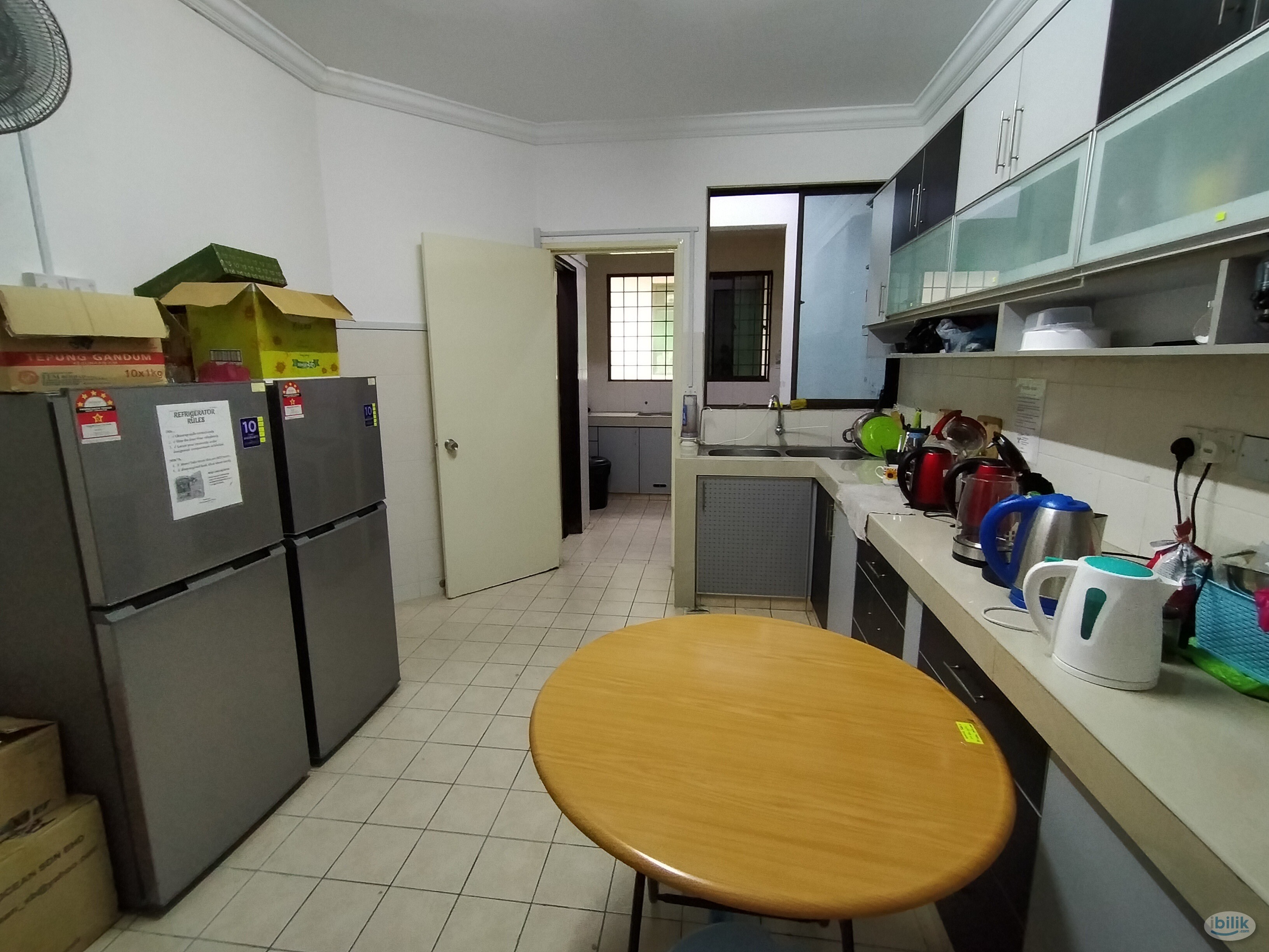 Zero Deposit - Middle Aircond room Available & Ready to Move In - Image 3