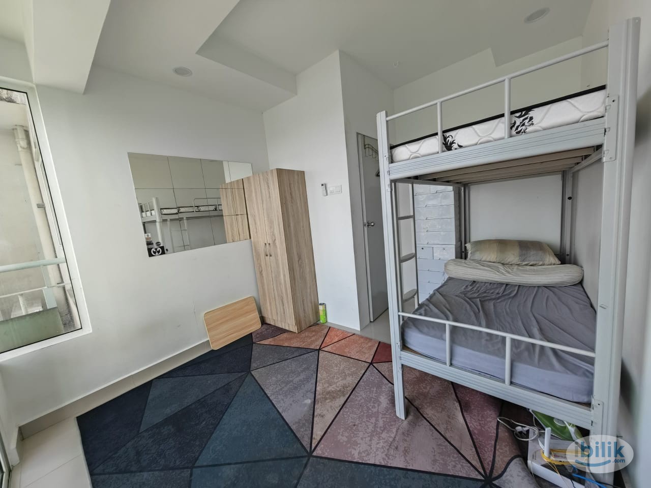 (MALE only) Middle/Balcony Room at Menara U2, Shah Alam - Image 1