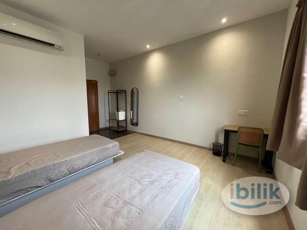 8min Selayang Hospital, Middle Room at Selayang, Selangor - Image 2