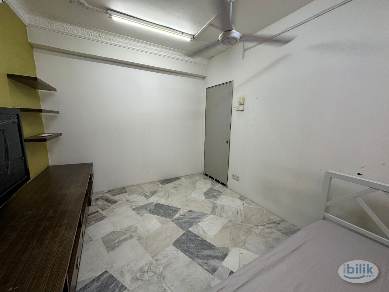 ❄️Aircon Middle Room For Rent Immediately❄️ - Image 2