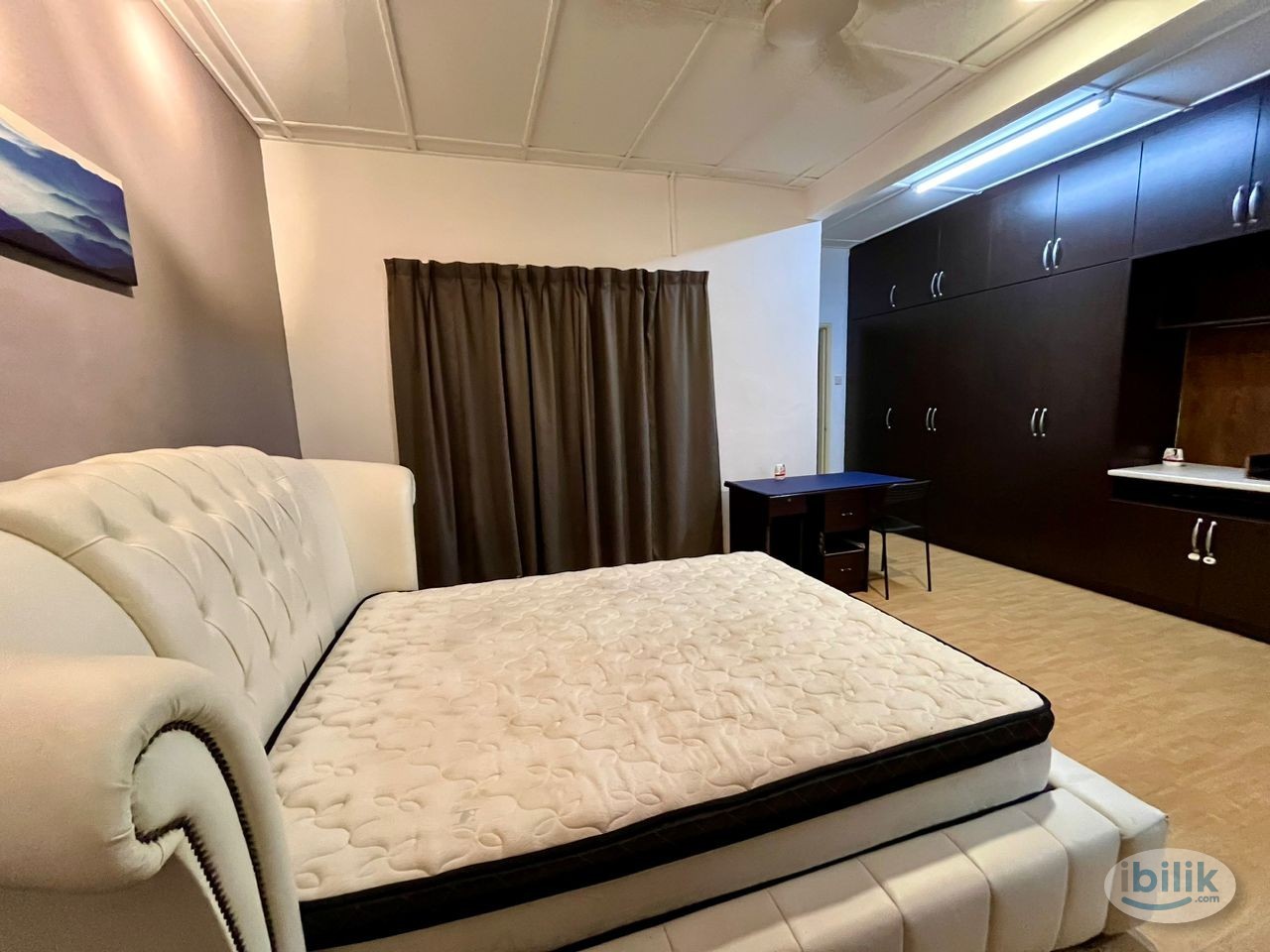 Master Room with Attached Toilet at Damansara Emas, Kota Damansara - Image 2