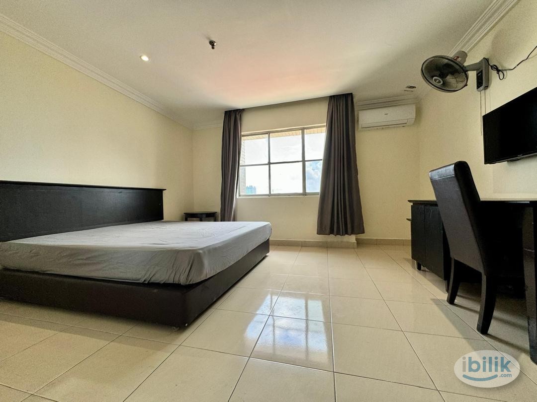 ❌No agent fee Walking to ciq only 6-8min Master bedroom ❌无需中介费 非常靠近关卡舒适干净美美的房间👍 - Image 4