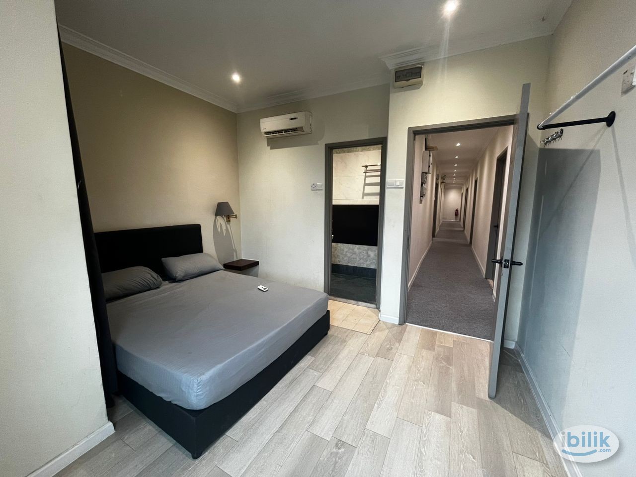 Master Room at Wangsa Maju 📌 near to LRT SERI RAMPAI 🚄 - Image 1