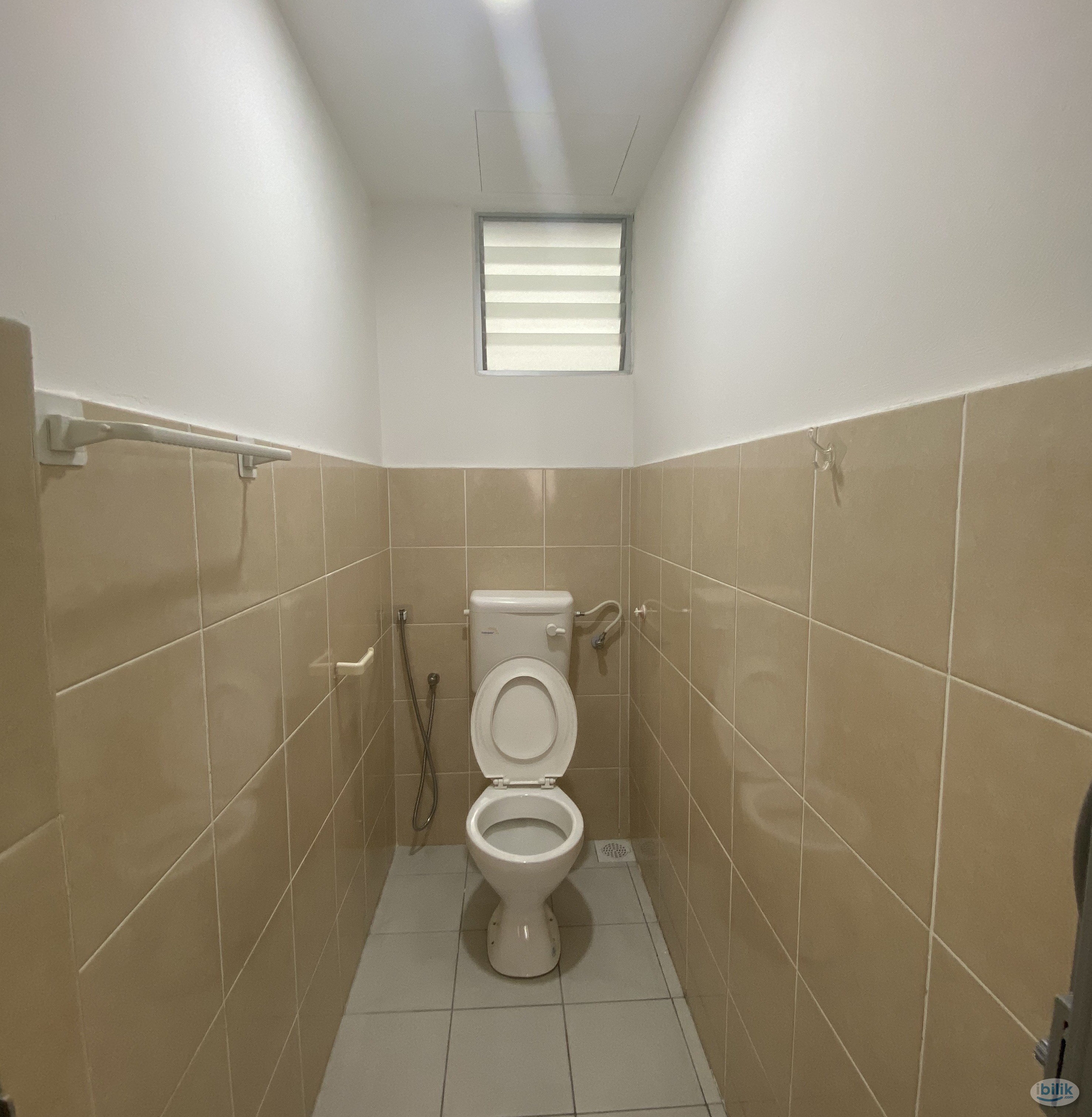 Nice Single Room For Rent RM450 @ Casa Ara Apartment, Sungai Ara - Image 2