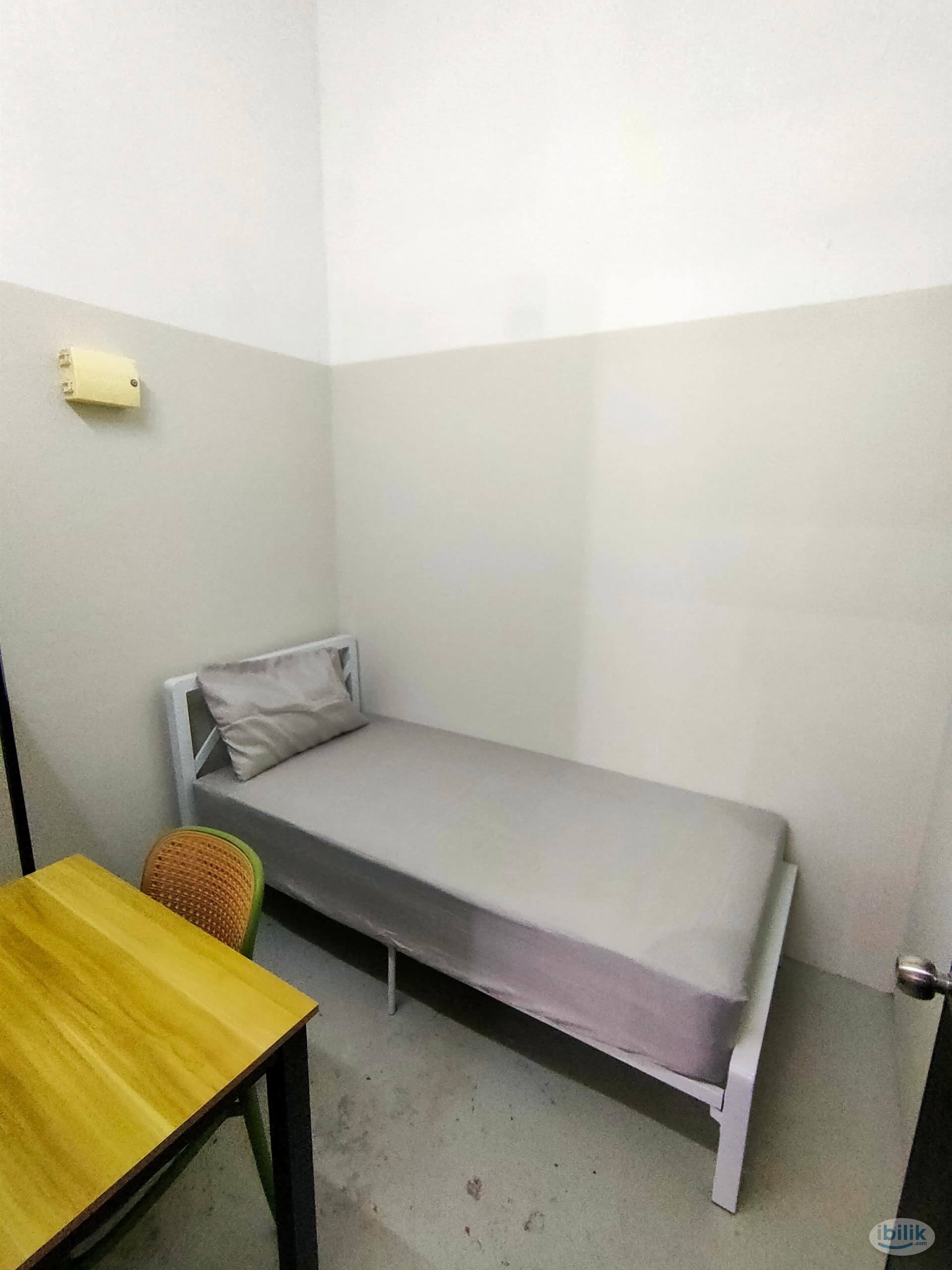ZERO DEPOSIT 0️⃣✅ Single Room 🛏️ for Rent at Kota Kemuning 🏡 near Main Place Mall 🛍️🚘! - Image 1