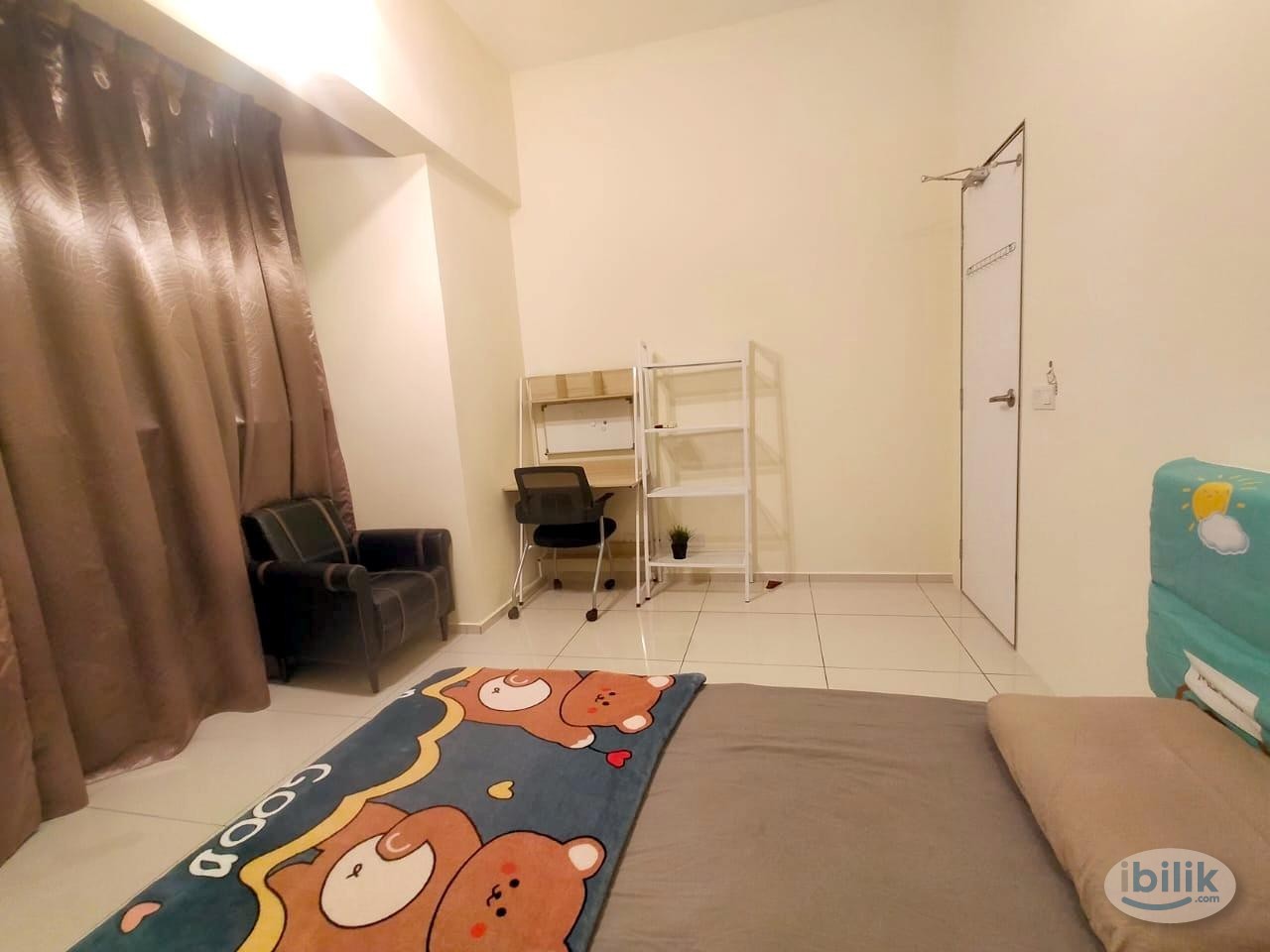Female Master Room at Elevia Residences, Bandar Puchong Utama/Puchong Perdana - Image 3