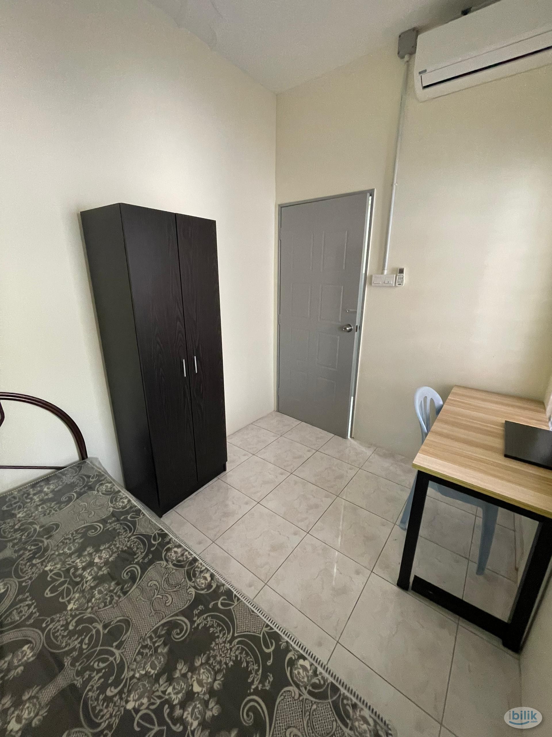 5 min walk to UCSI!!Single Room for UCSI at Taman Connaught - Image 1
