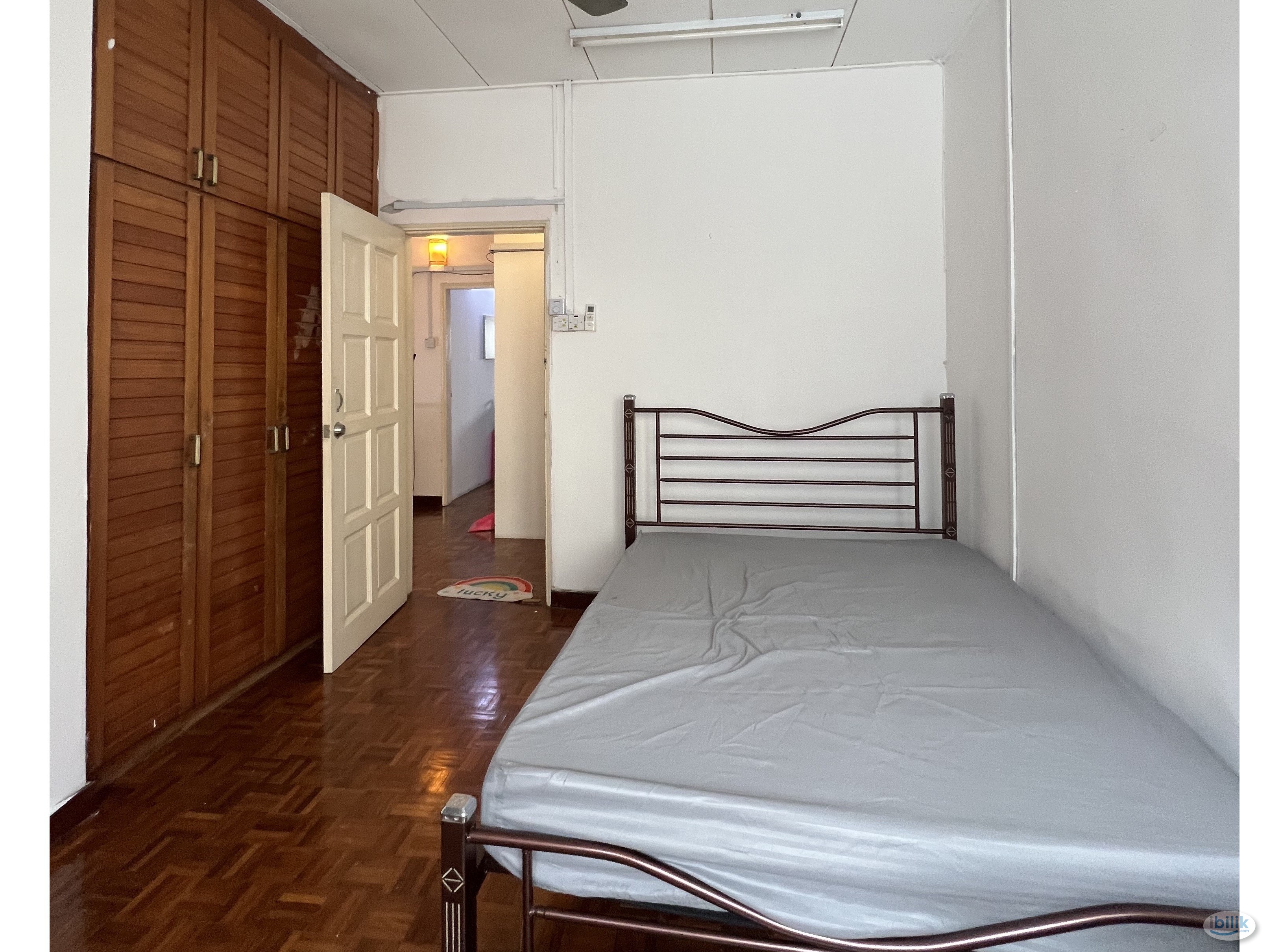 Available Room For Rent at SS21 @ Damansara Utama, Petaling Jaya with Unlimited High Speed WI-FI - Image 1