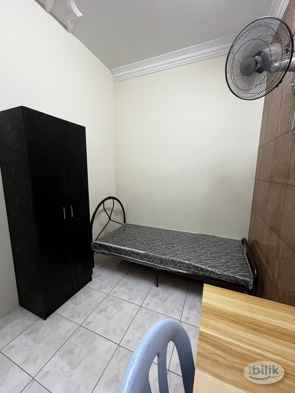 female unit for local ❗ near to bus stop 🚏 near to USCI university 🏢 - Image 2