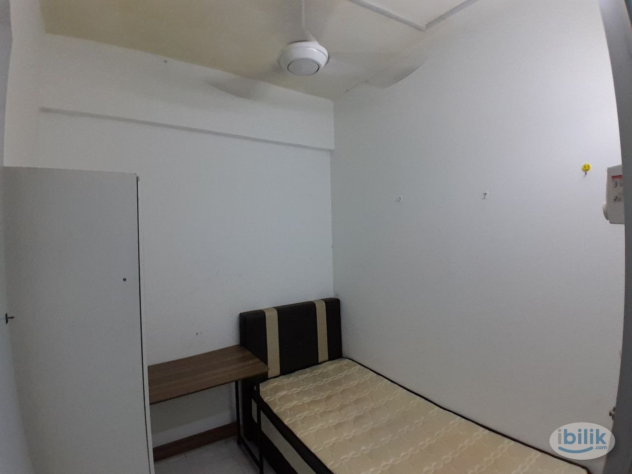 [Pelangi Damansara] Small Room with Fans Rent Near MRT Mutiara Damansara, The Curve, Bandar Utama - Image 4