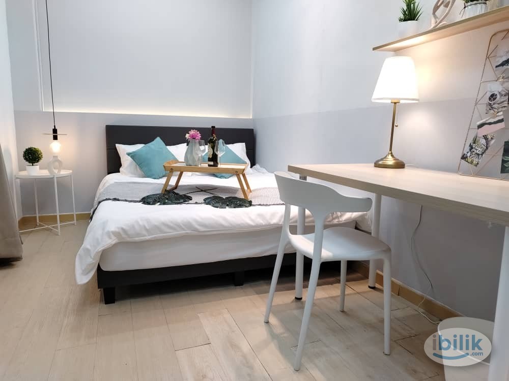 ❤️Fully Furnished❤️Female Only❤️Newly Renovated❤️Air-con Every bedroom❤️10mins to LRT & Shopping Mall❤️Low Deposit❤️ - Image 1
