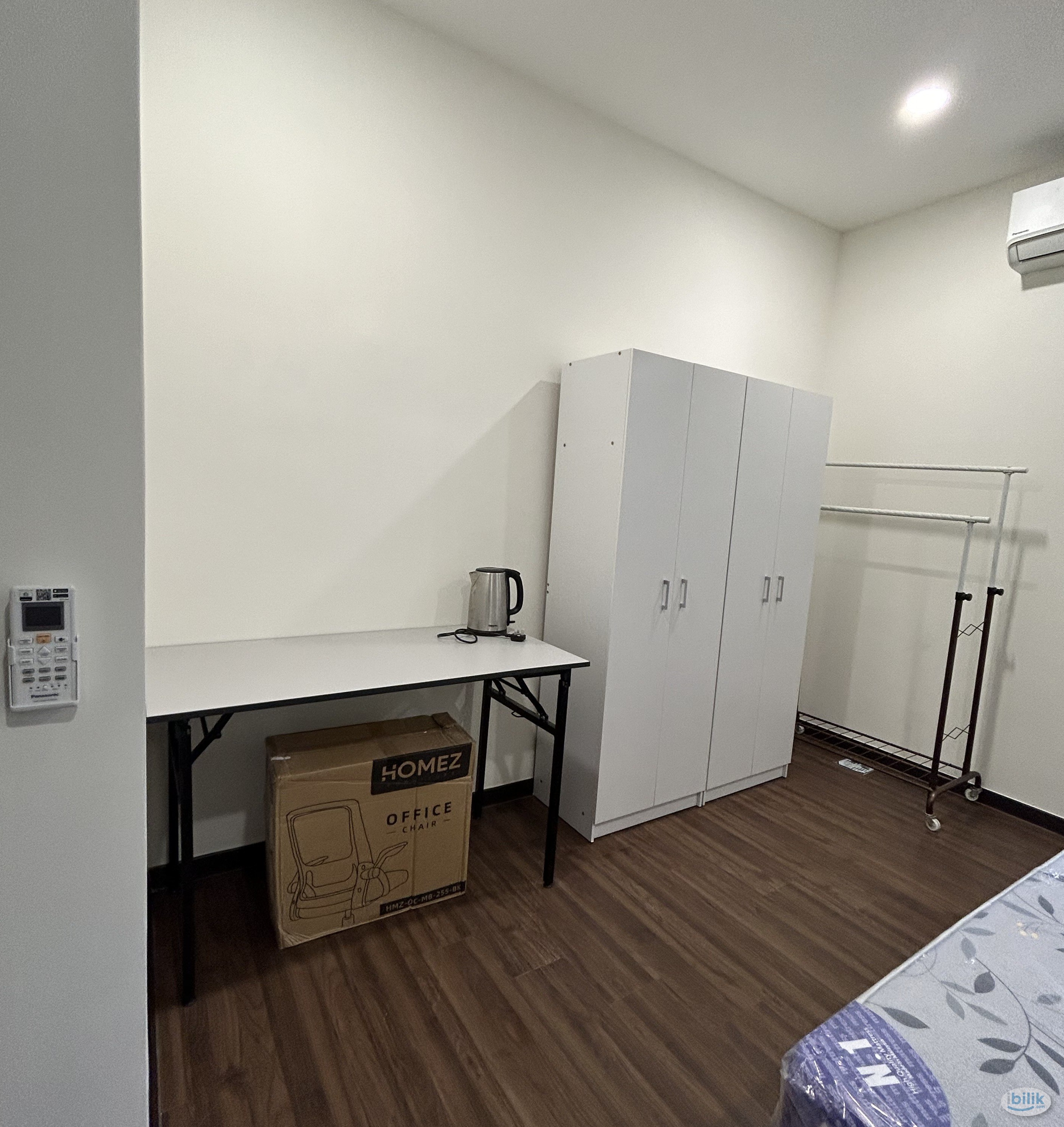 New Condo Fully funished Master Bedroom with private bathroom- Near Help Uni - Image 2