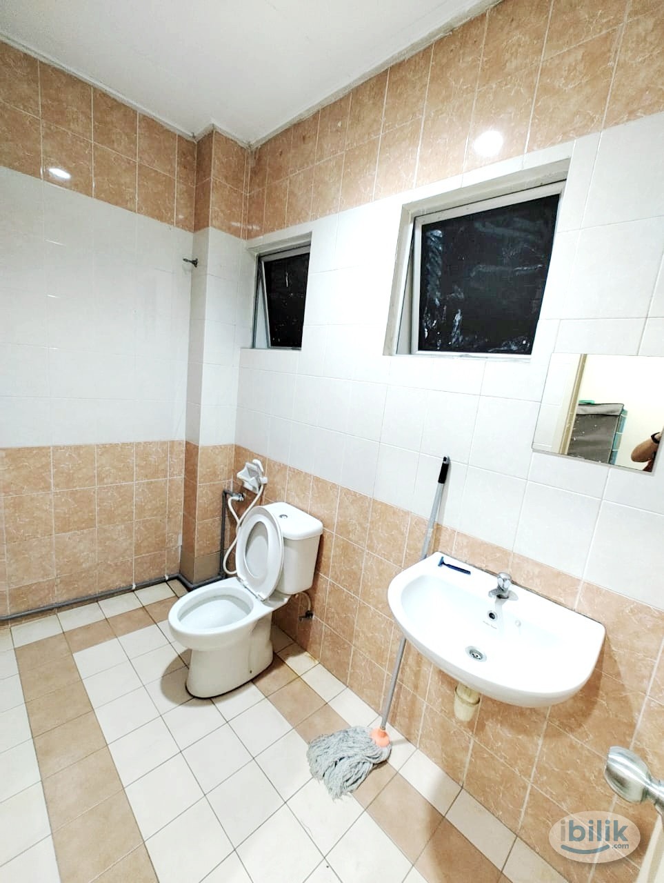 Master Room at Sungai Buloh, Bukit Rahman Putra ,Selangor - Image 3