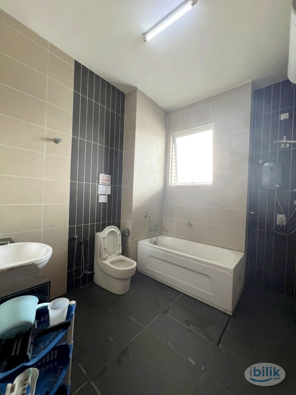 Single Room at Taman Paramount, Petaling Jaya - Image 3