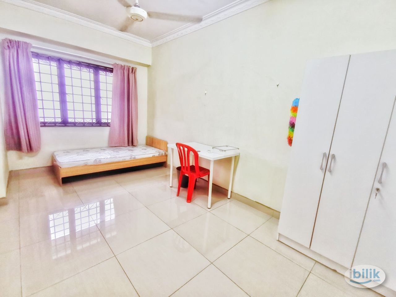 Middle Room at Vista Komanwel, Bukit Jalil - Image 1