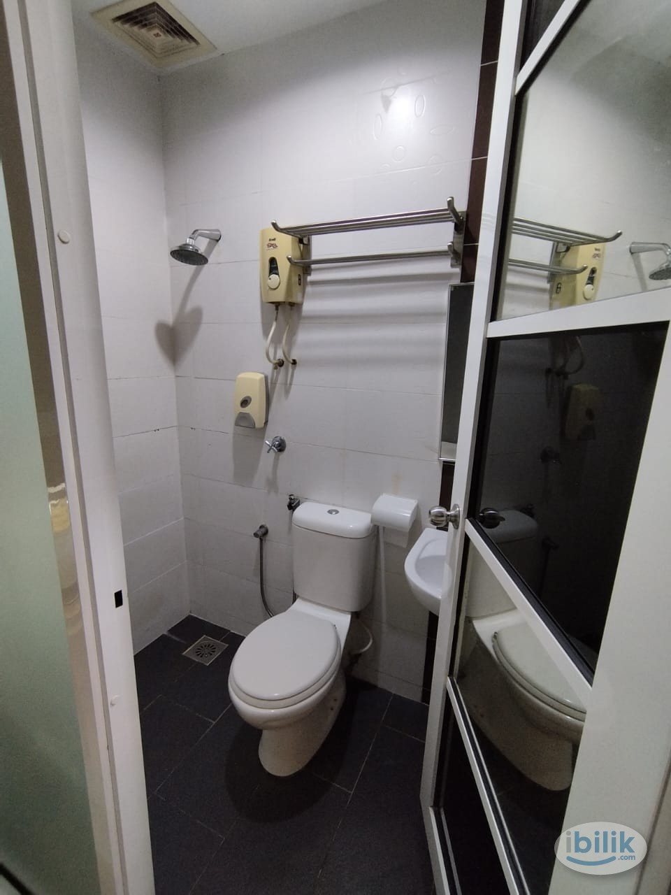 🏡 Private Bathroom 🚽 Master Room for Rent @ Best View, Kota Damansara | Near MRT Station & Sunway Giza Mall - Image 3
