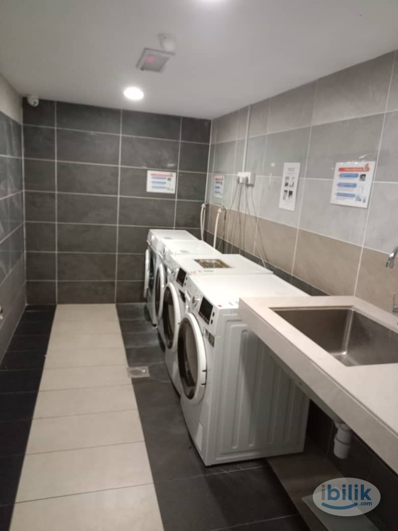 🏡 Private Room for Rent @ Zamburger Hotel, SS15 Subang Jaya✨ - Image 4