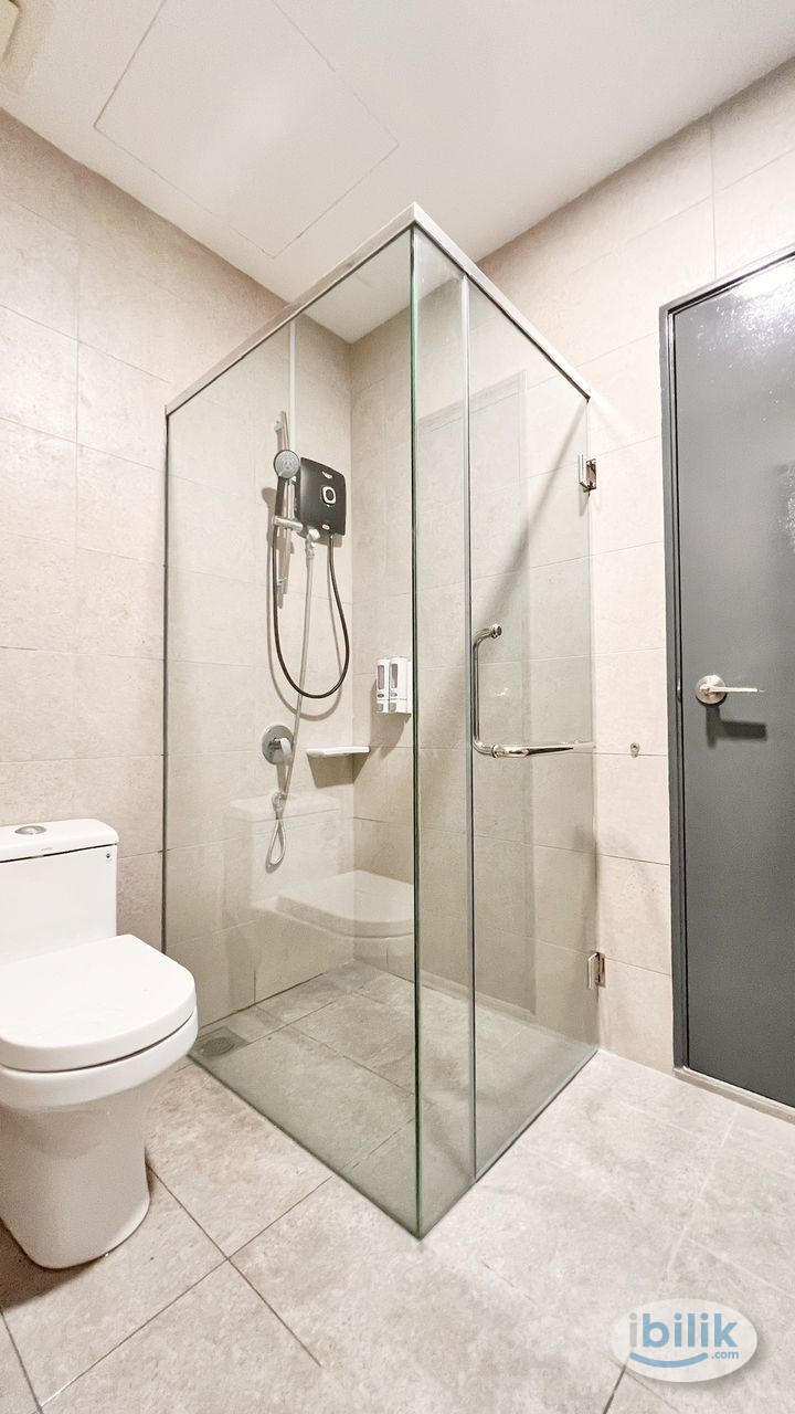 ASTETICA RESIDENCE @ SERI KEMBANGAN ( MEDIUM ROOM ) - Image 5