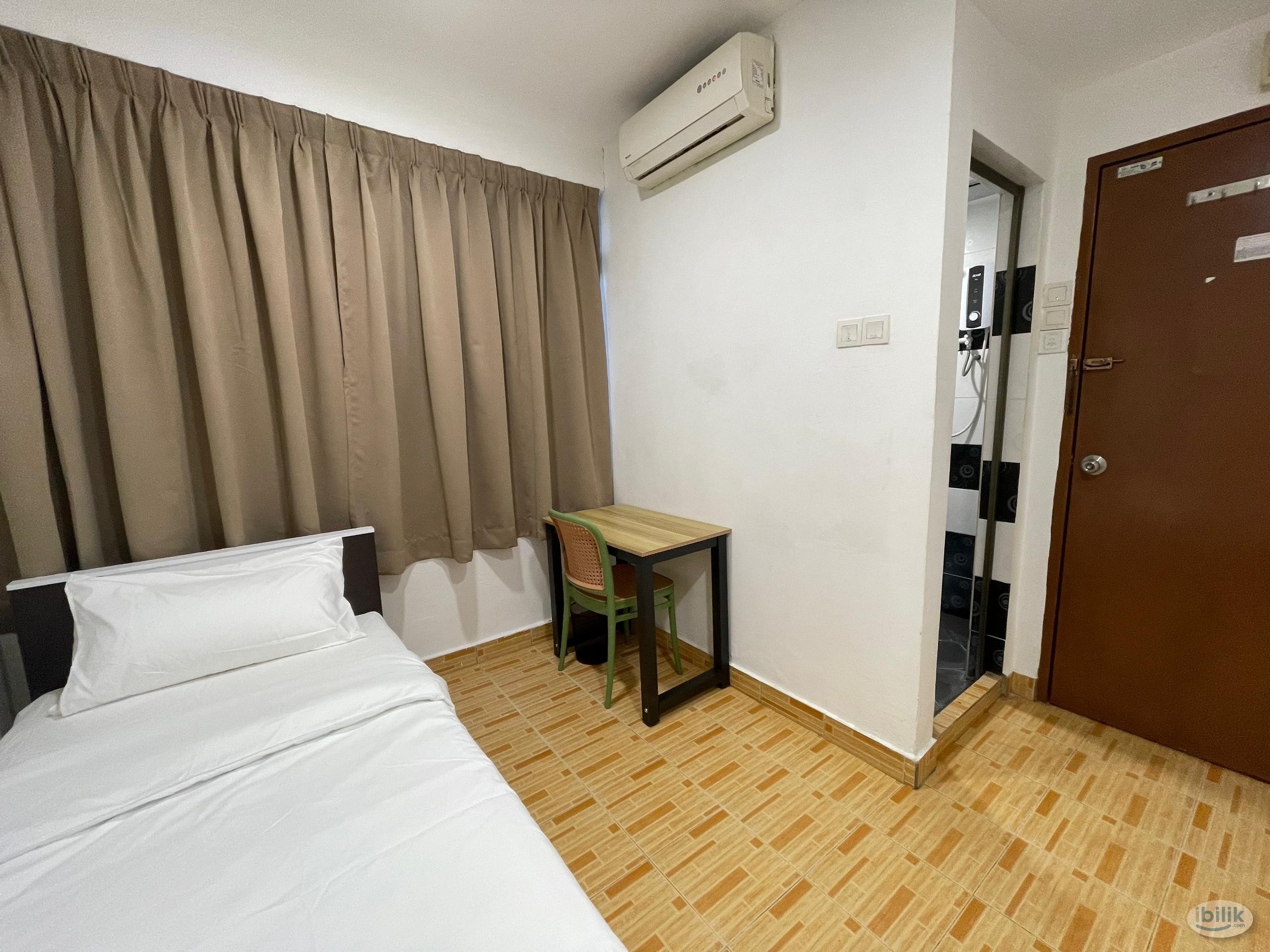 Low Depo ❗ Room attach Private Toilet for Rent near KTMB Serdang 🚇 - Image 4