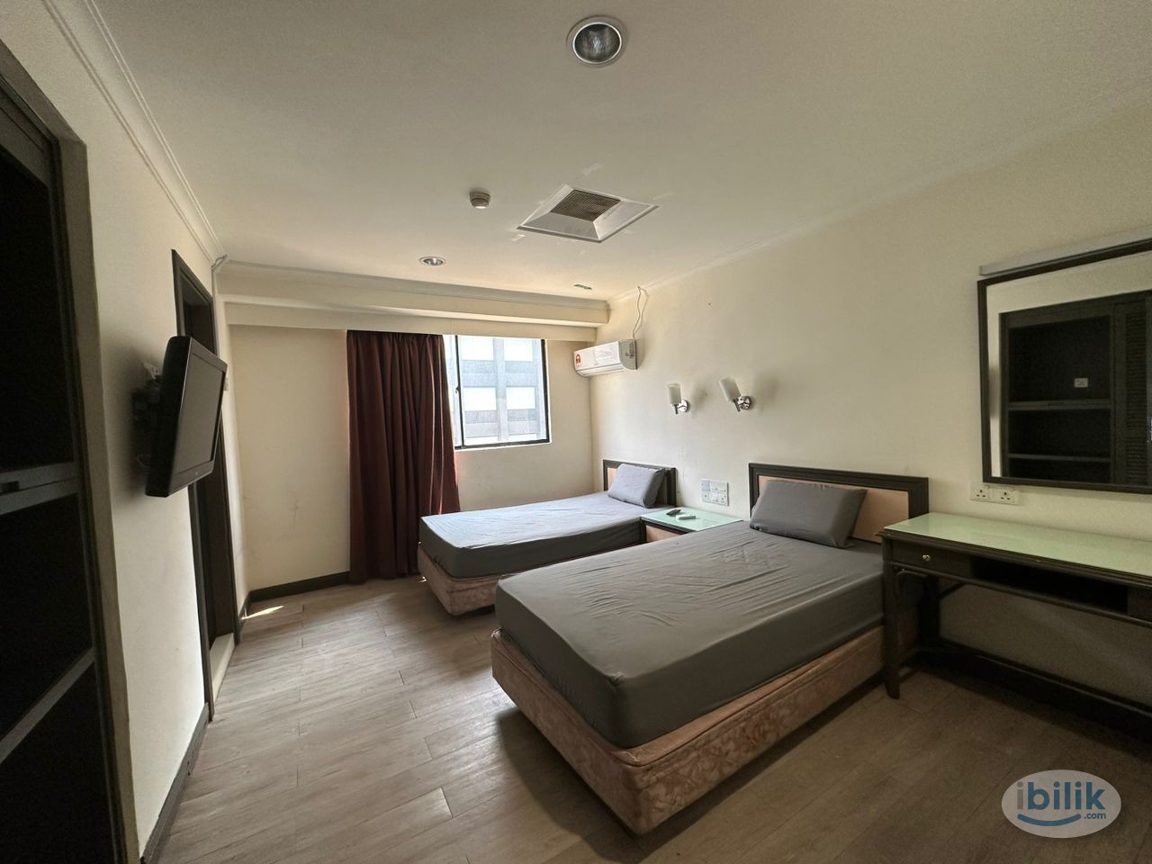 💥💥Corona Inn Master Room at Jalan Alor , KL City Centre - Image 3