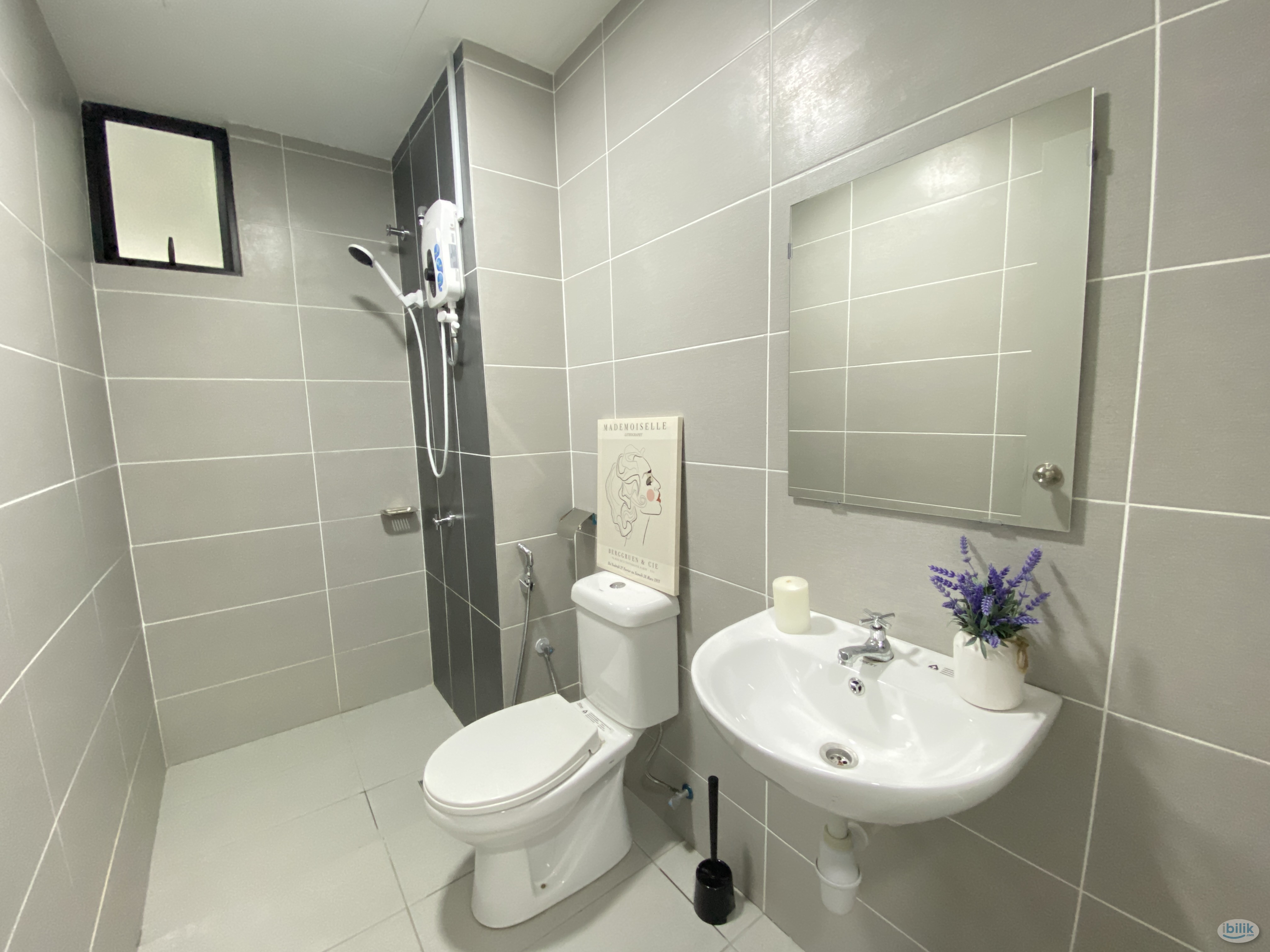 Middle Room at Mizumi Residences, Kepong - Image 2