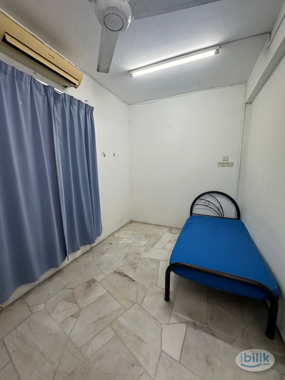 Rooms available for rent. Walking distance to LRT Station - Image 1