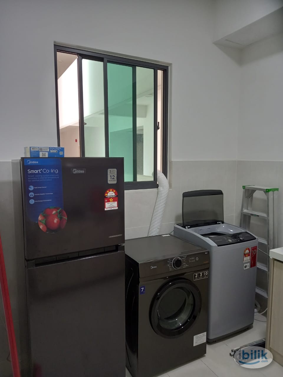 Middle Room at Greenfield Residence, Bandar Sunway - Image 3