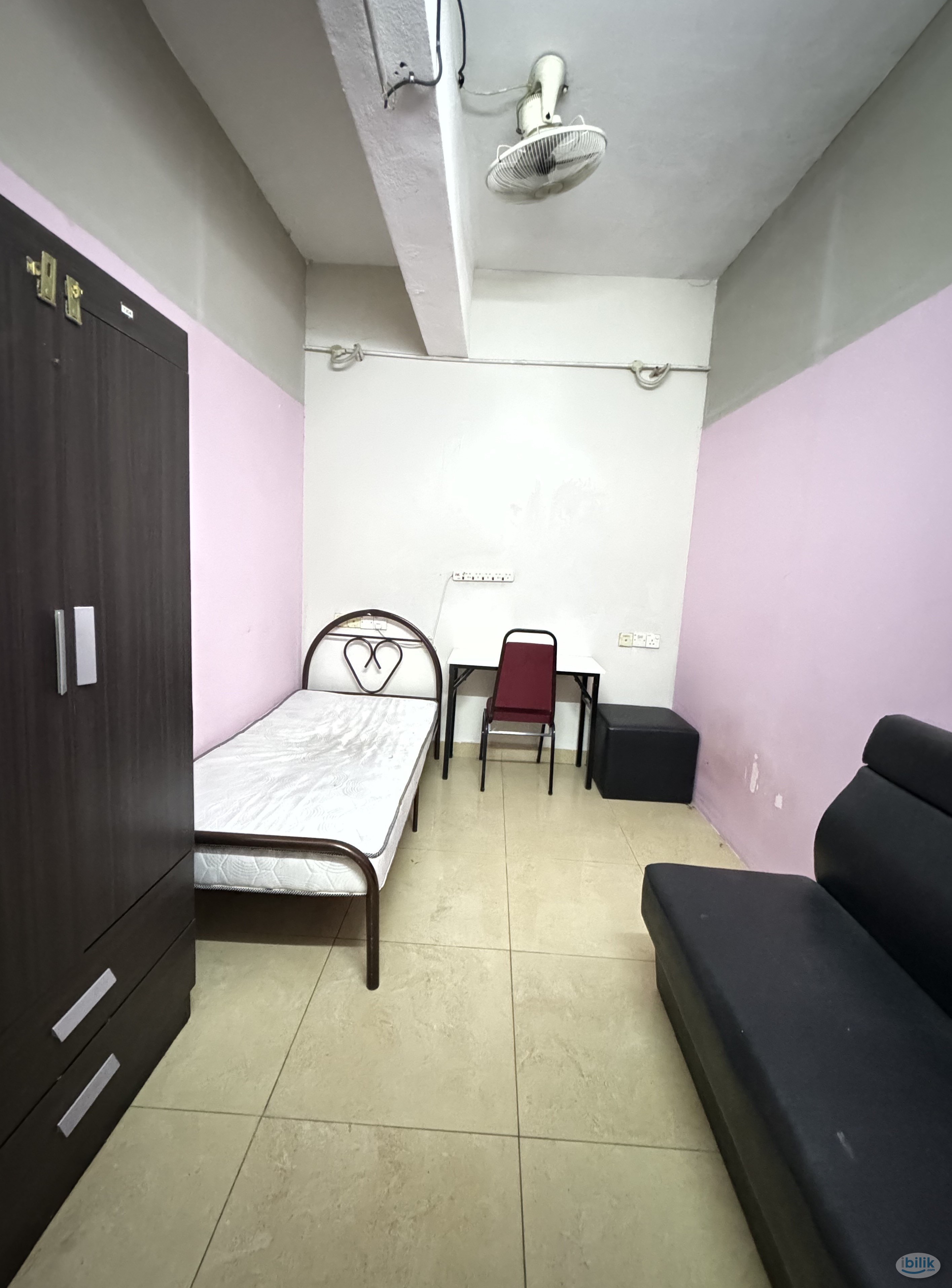🚝3 Stations to Bukit Bintang🔥8 Mins Walk to MRT Maluri🔥Low Deposit🤑Daily Cleaner💦Fully Furnished Spacious Room with Wind - Image 1