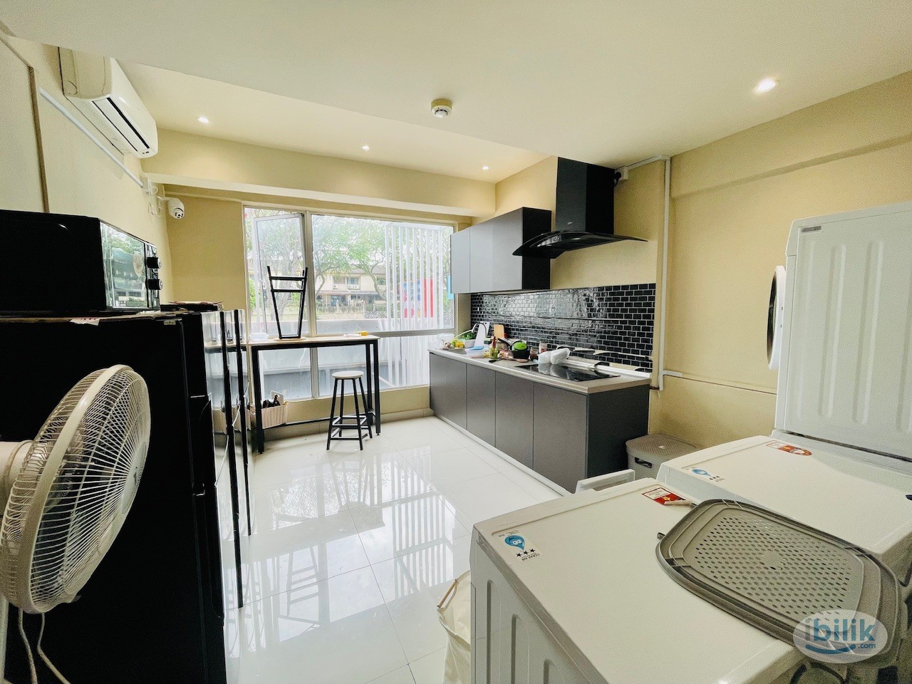 co living hotel room for long term rent at damansara jaya - Image 1