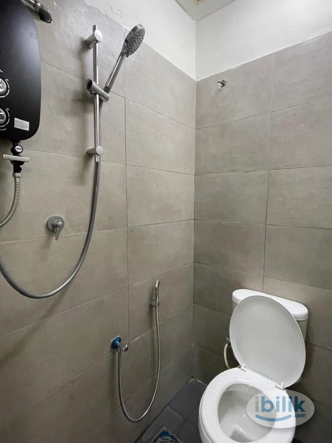 Single Room at Kota Kemuning, Shah Alam - Image 1